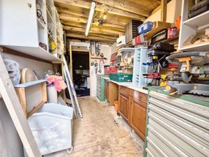 Photo 31- click for photo gallery